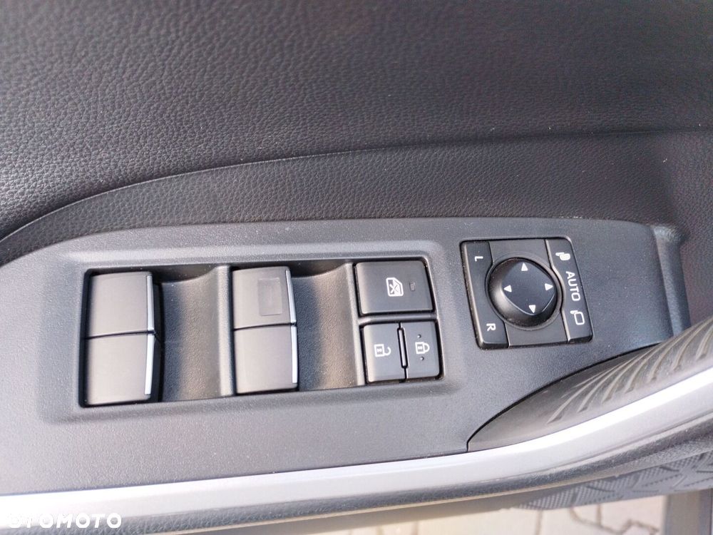 Toyota RAV4 2.5 Hybrid Selection 4x4 - 17