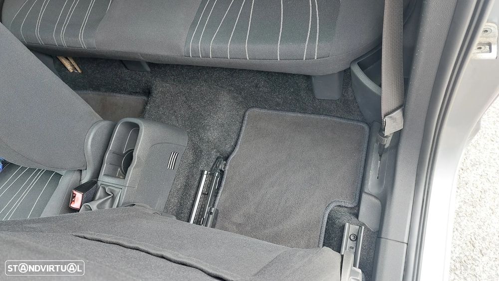 Opel Corsa 1.4 16V Edition - 25