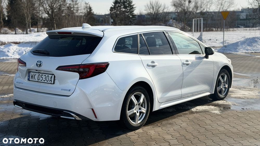 Toyota Corolla 1.8 Hybrid Executive - 11