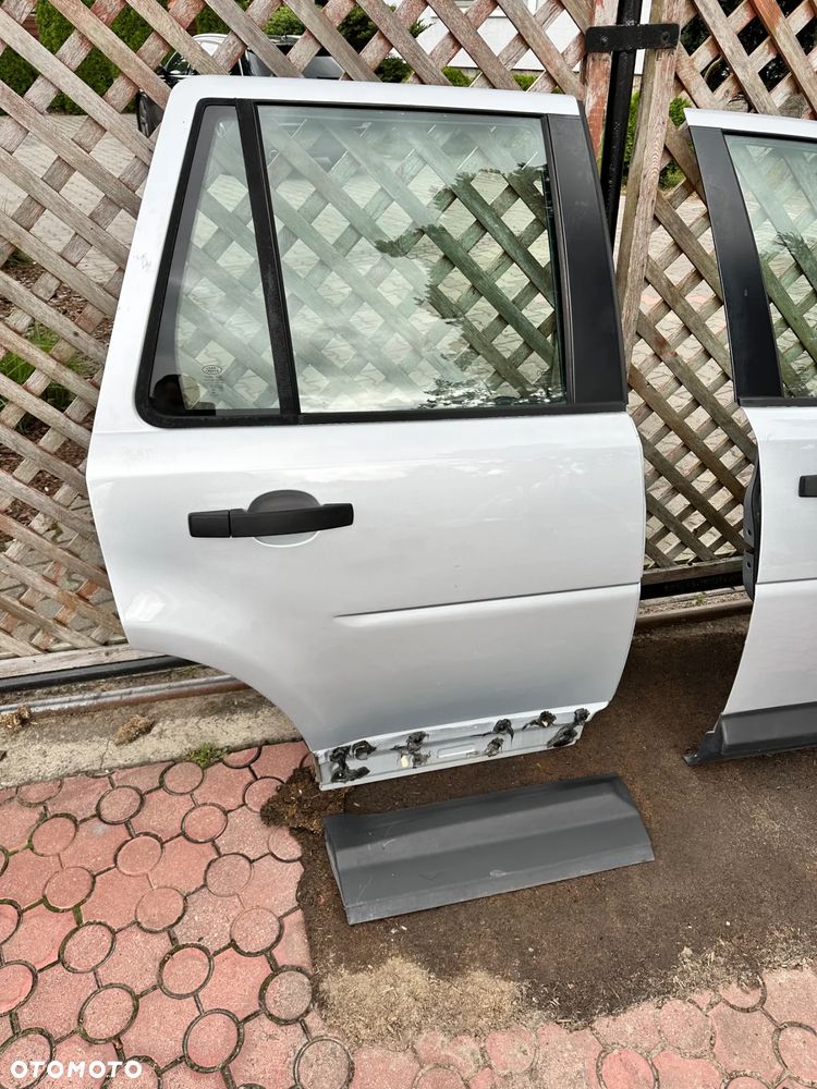 Drzwi Prawe Przednie Tylne Land Rover Freelander II - 8