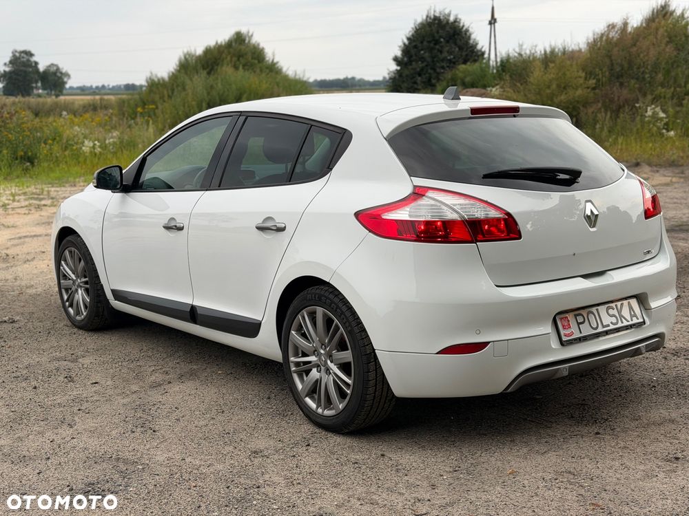 Renault Megane TCe 130 Luxe - 12