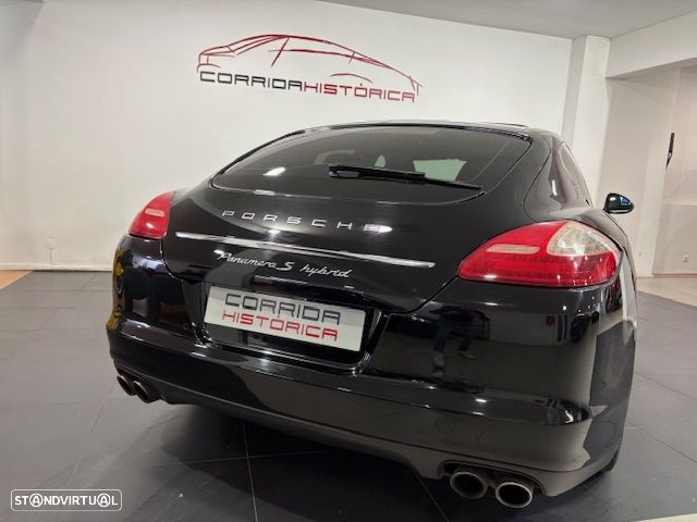 Porsche Panamera S Hybrid - 11