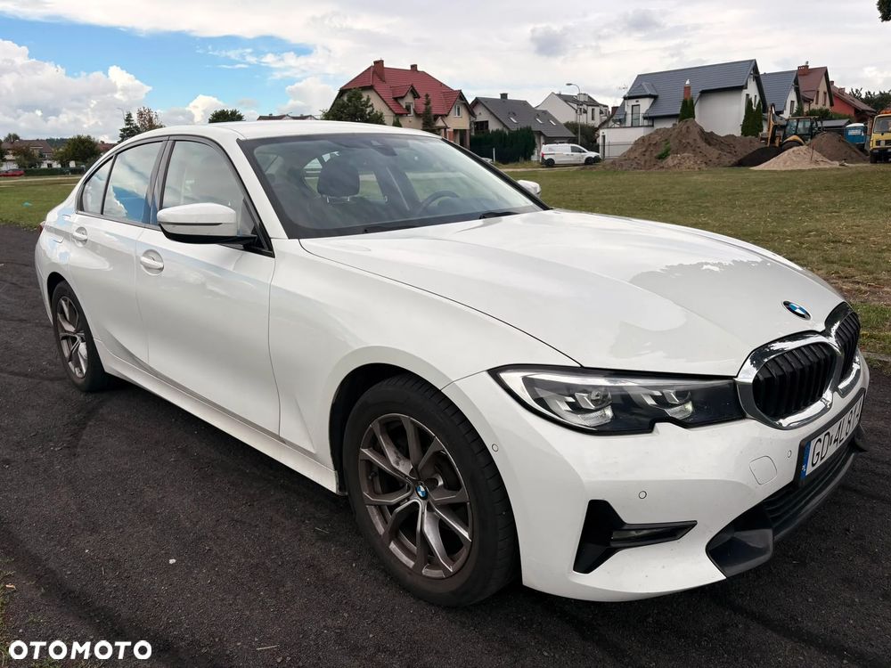 BMW Seria 3 318i Business Edition - 11