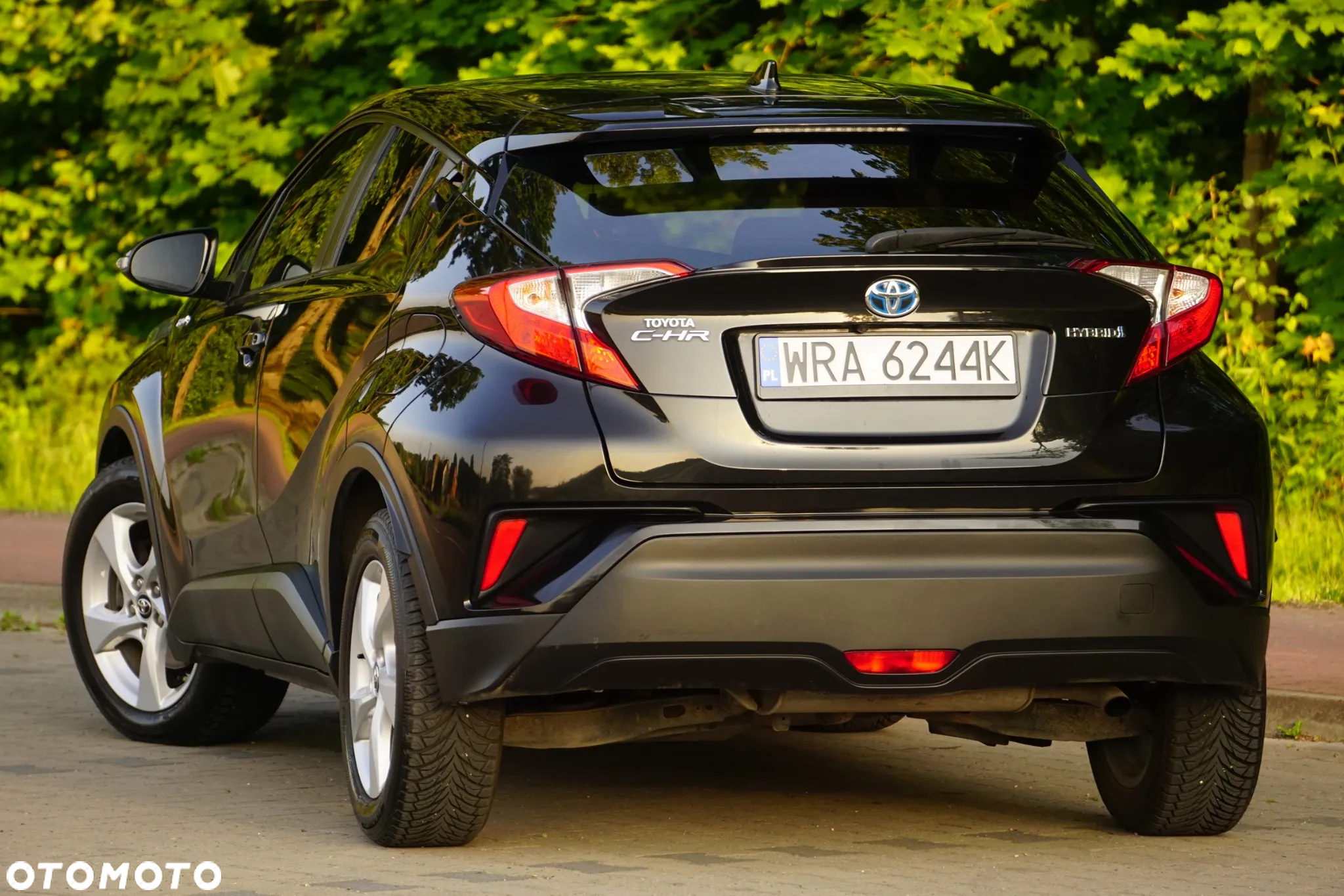Toyota C-HR 1.8 Hybrid Executive - 19