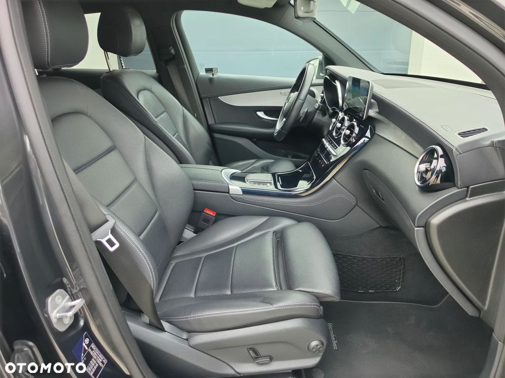 Mercedes-Benz GLC 200 4Matic 9G-TRONIC - 21