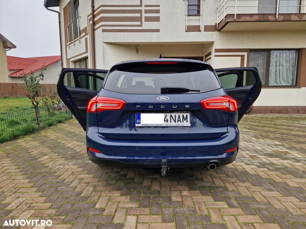 Ford Focus 2.0 EcoBlue Titanium Business - 29