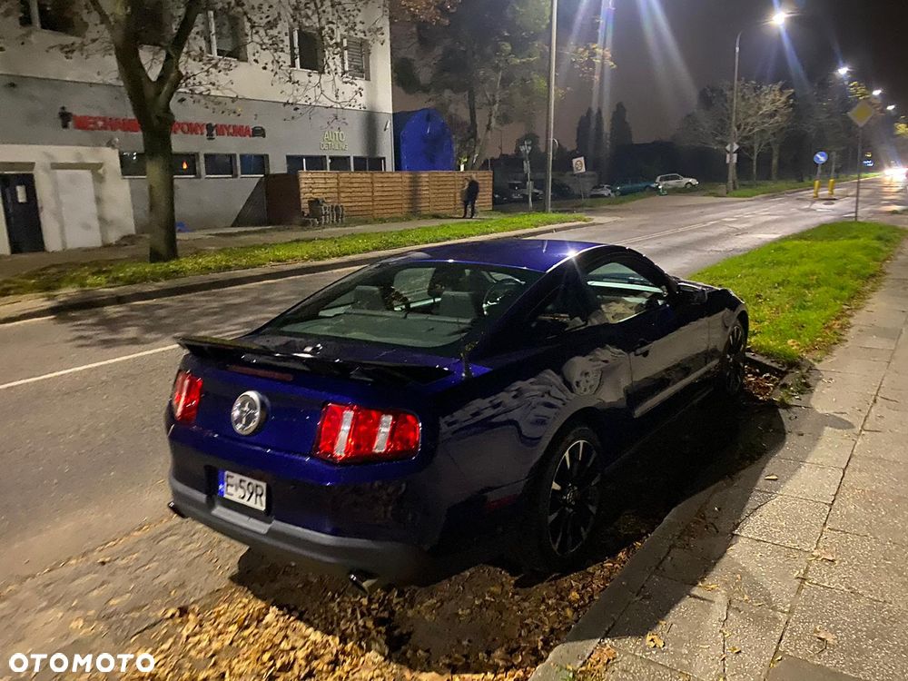 Ford Mustang 3.7 V6 Premium - 6