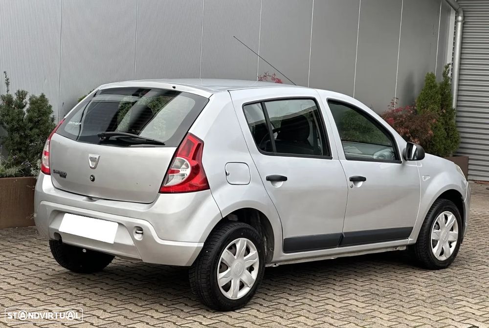 Dacia Sandero 1.2 16V Ambiance - 4