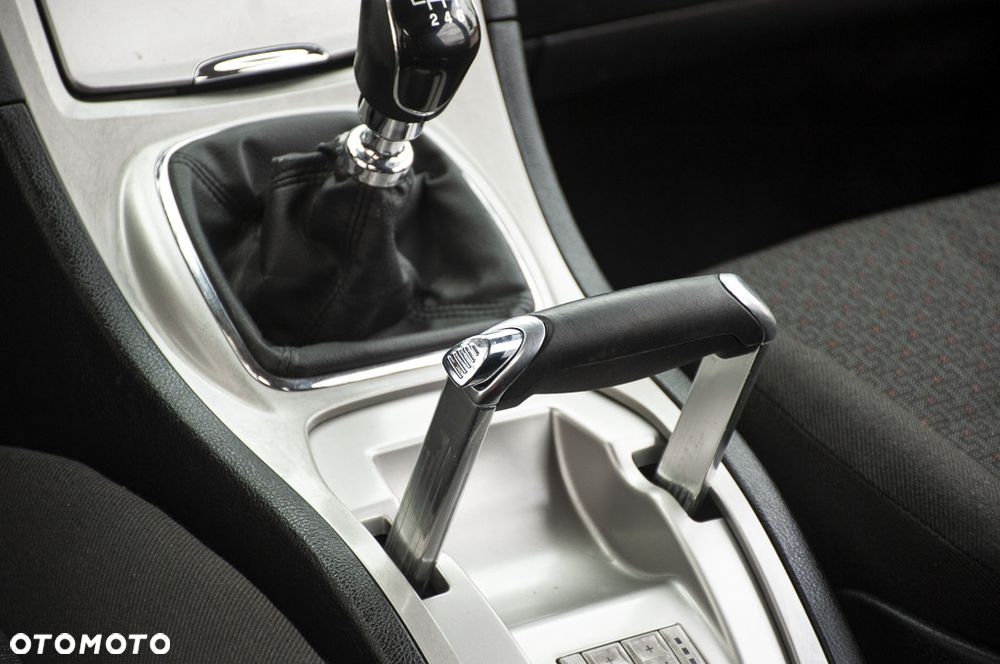 Ford Galaxy 2.0 TDCi Trend - 29