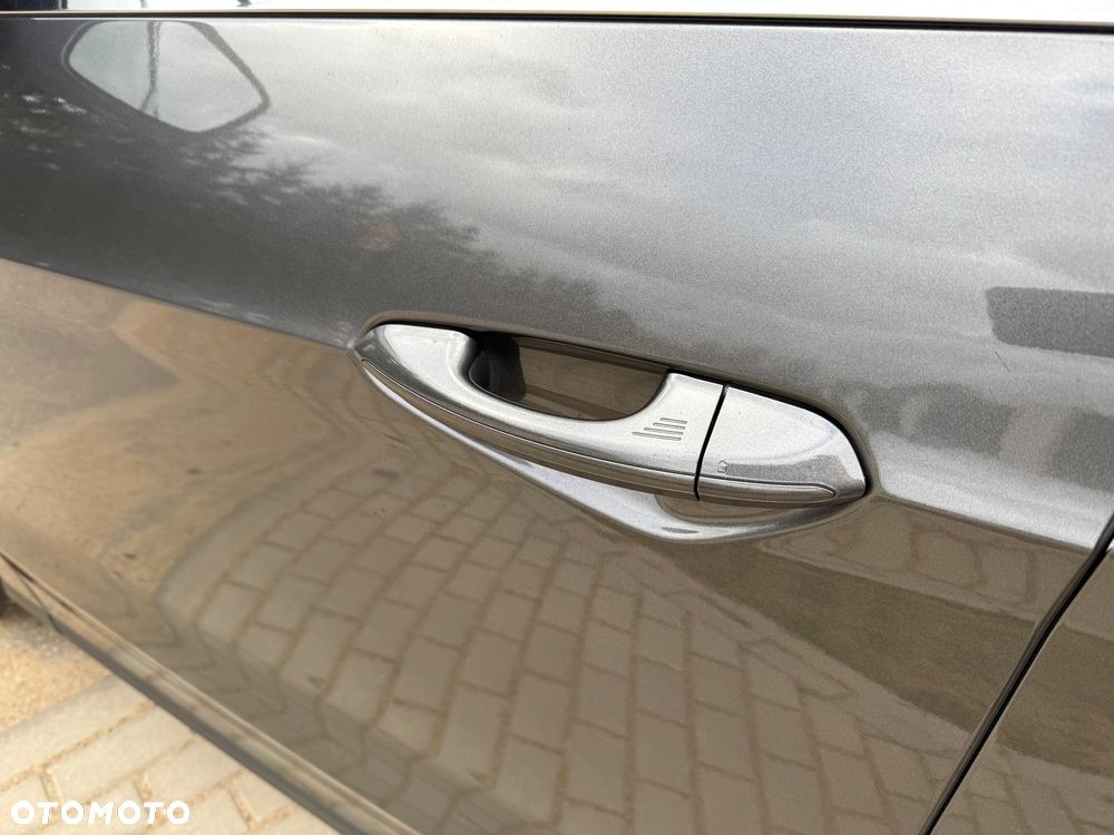 Ford S-Max 1.5 Eco Boost Start-Stopp TITANIUM - 14
