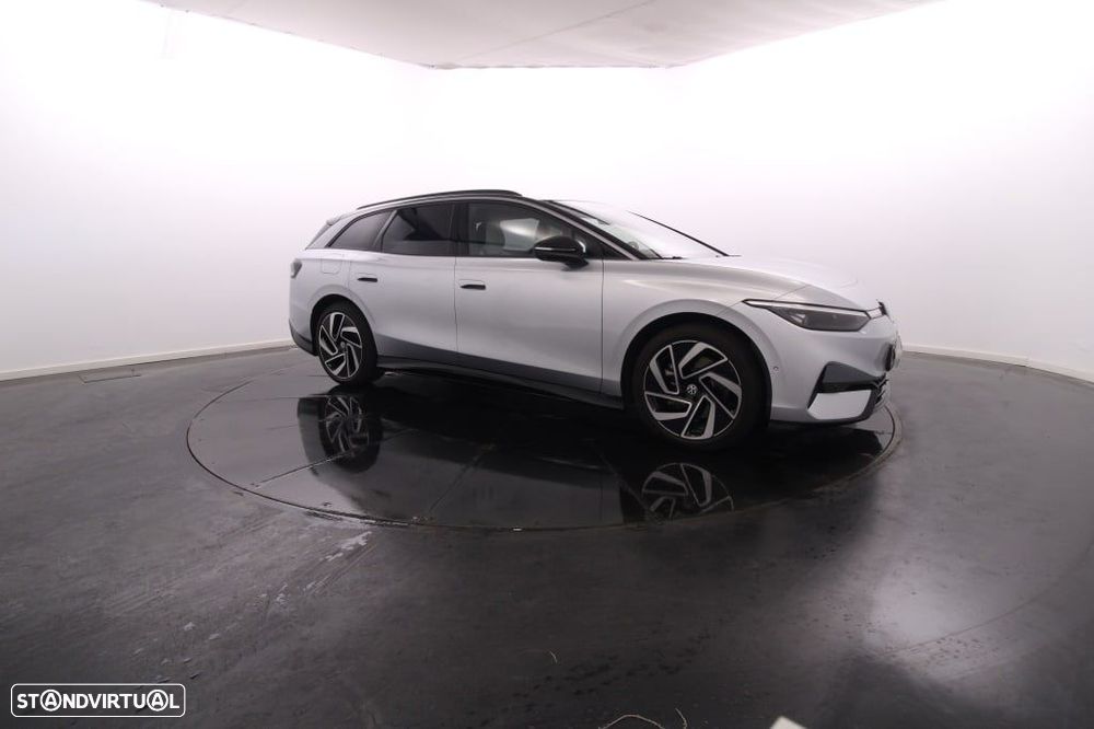 VW ID.7 Tourer 77 kWh Pro Urban - 10