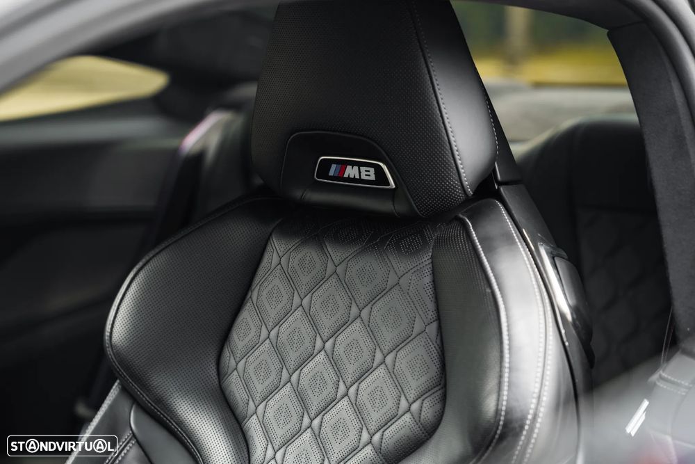 BMW M8 Competition - 18