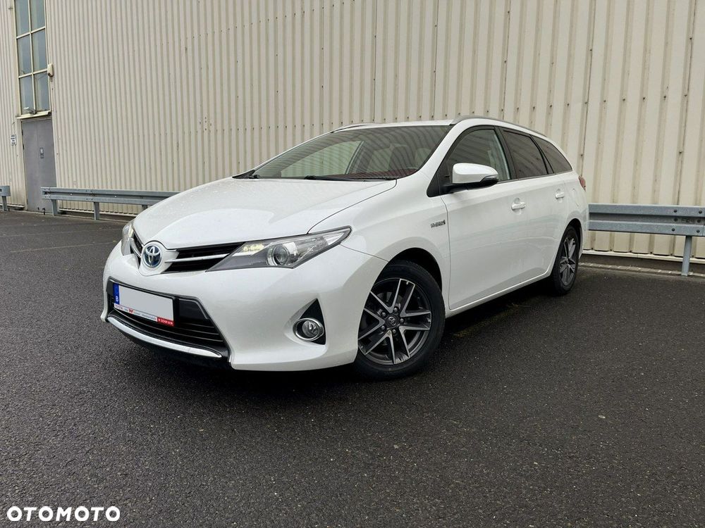 Toyota Auris - 2