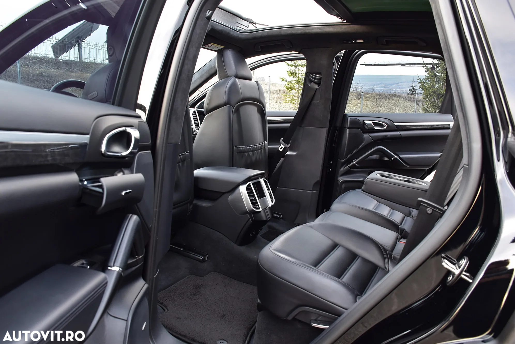 Porsche Cayenne GTS Tiptronic S - 23