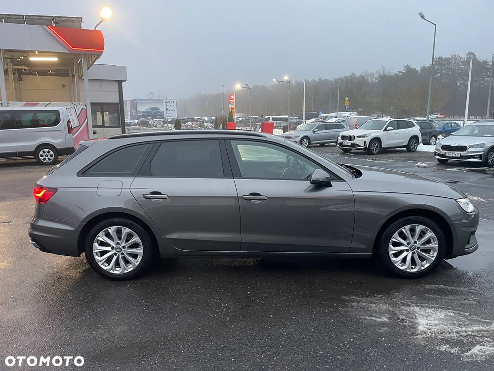 Audi A4 Avant 2.0 TDI S tronic - 8