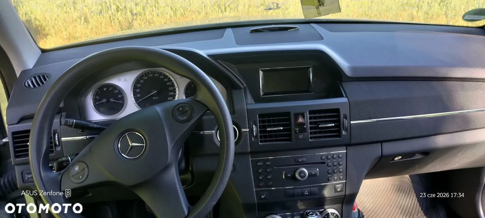 Mercedes-Benz GLK - 13