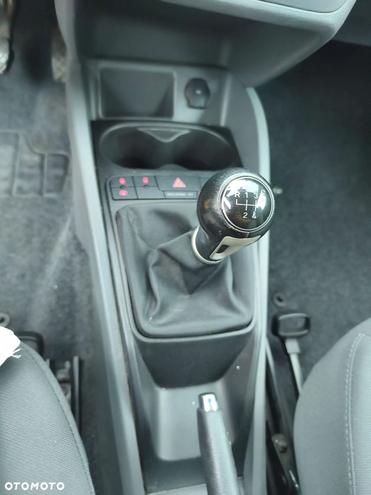 Seat Ibiza 1.4 16V Passion - 14