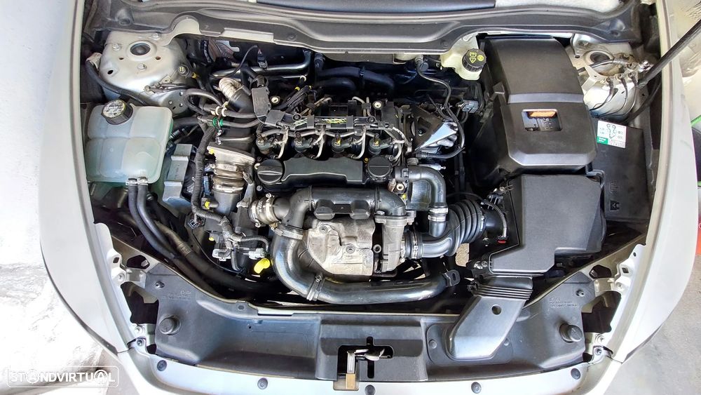 Volvo V50 1.6D - 18