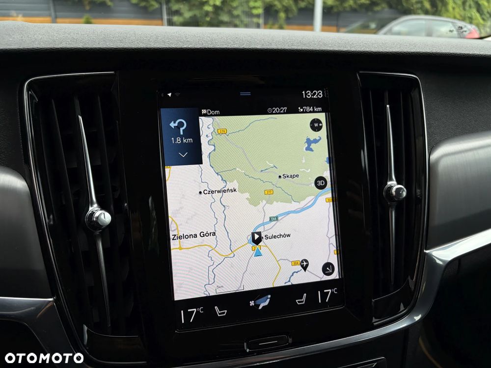 Volvo V90 D4 Geartronic Momentum Pro - 26