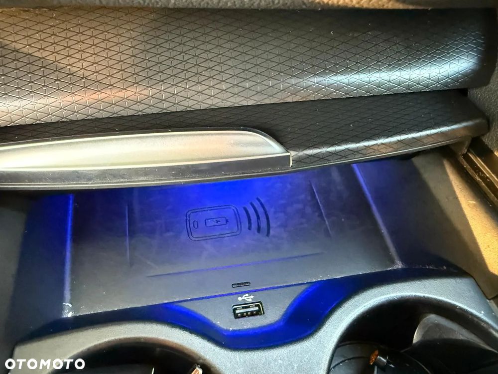 BMW Seria 5 520d M Sport Edition - 18