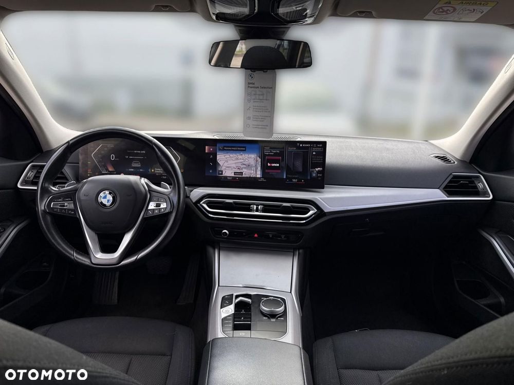 BMW Seria 3 318i Advantage - 29