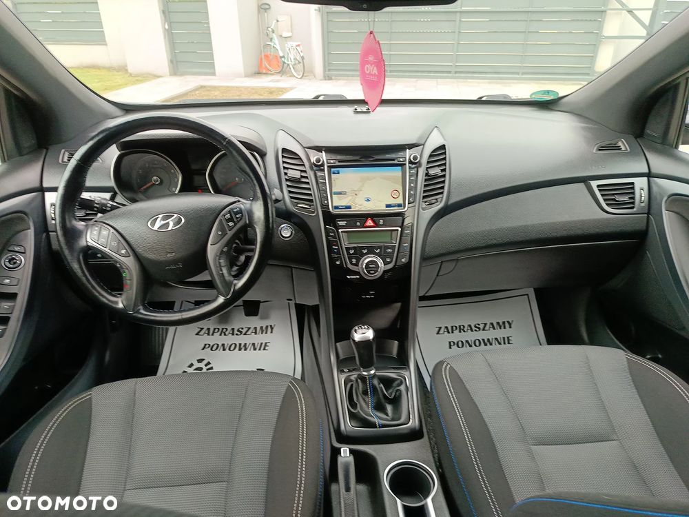 Hyundai i30 blue 1.6 GDI YES Gold - 30