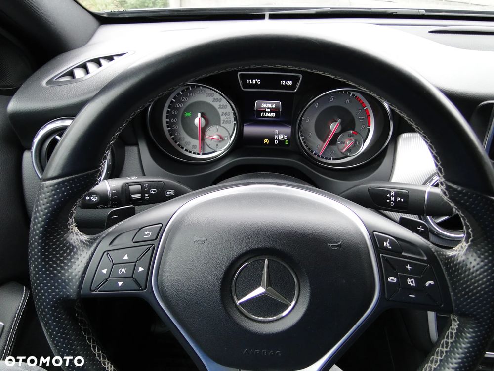 Mercedes-Benz GLA 250 4-Matic - 20
