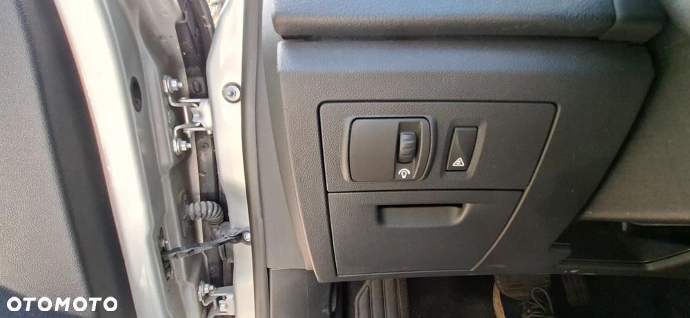 Renault Latitude 3.0 V6 dCi Initiale - 20