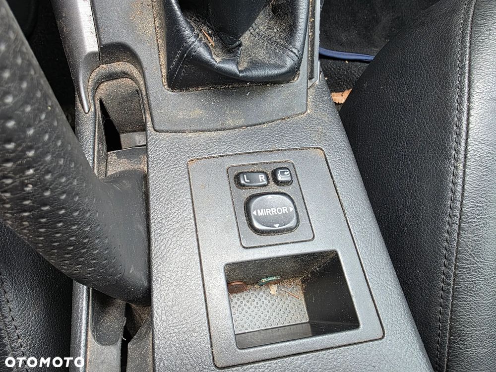 Toyota RAV4 2.2 D-CAT 4x4 Executive - 26