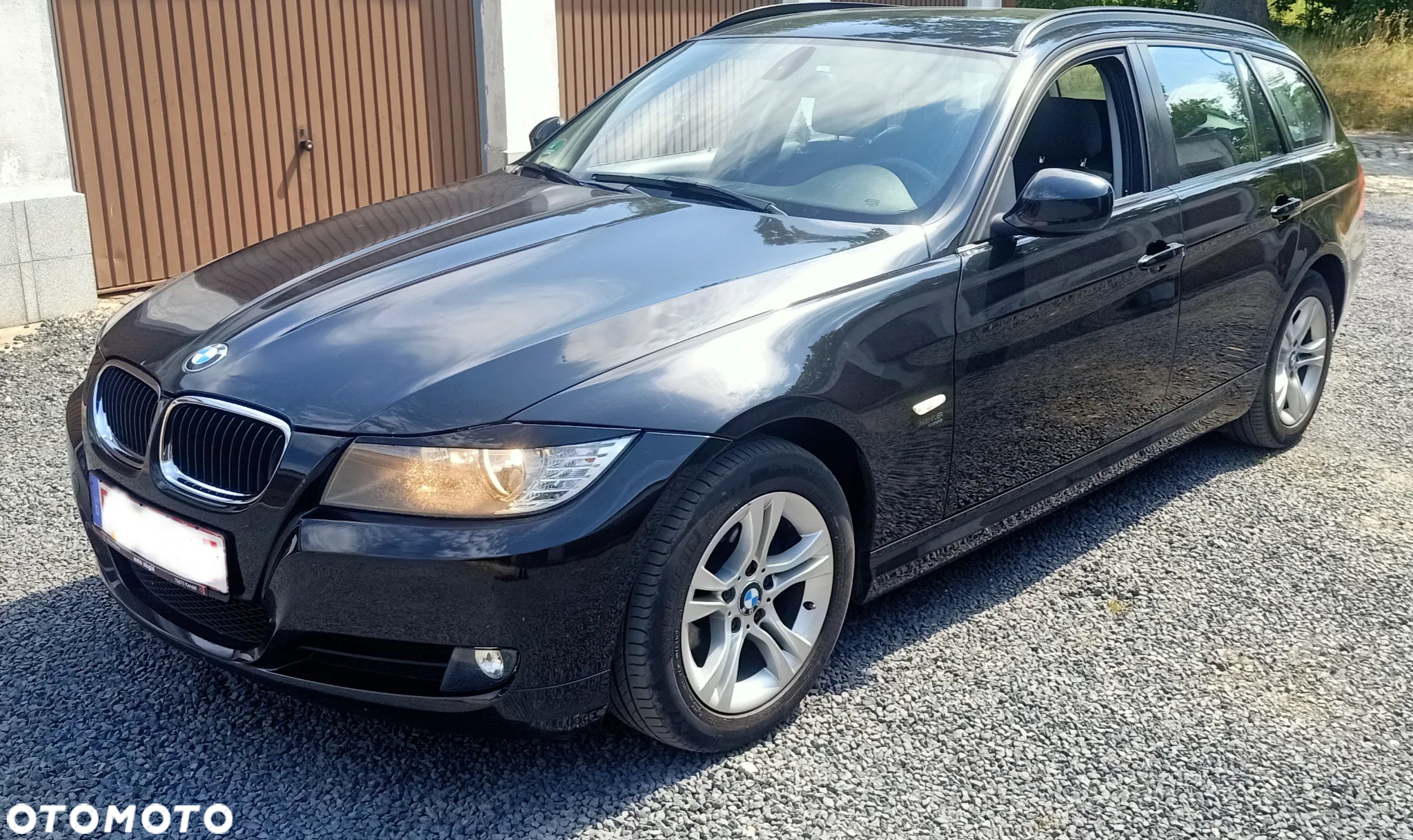 BMW Seria 3 318i Touring Edition Exclusive - 18