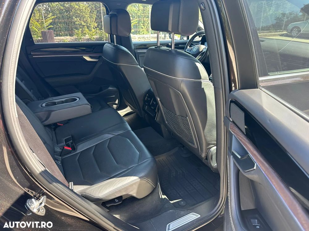 Volkswagen Touareg V6 TDI Elegance - 10