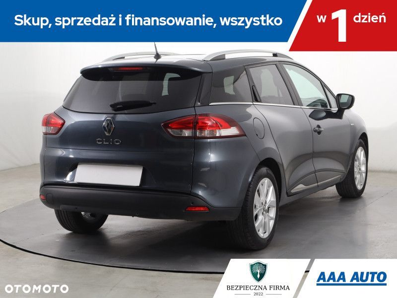 Renault Clio - 7