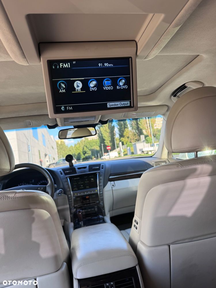 Lexus LS 600h L Superior - 40