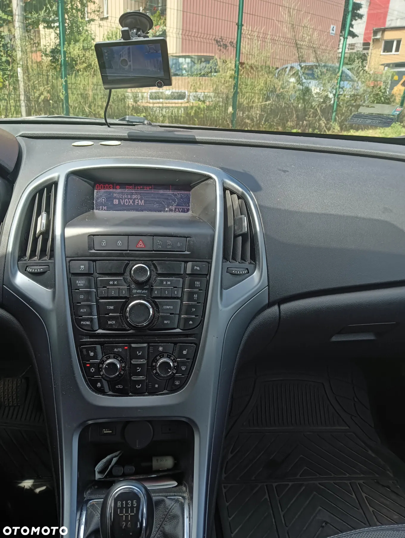 Opel Astra IV 1.6 Essentia - 9