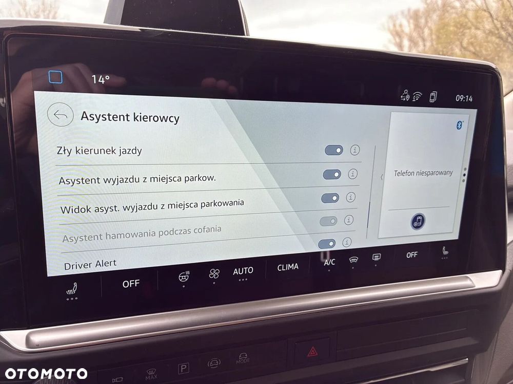 Volkswagen Caravelle 2.0 TDI L2 Life - 32