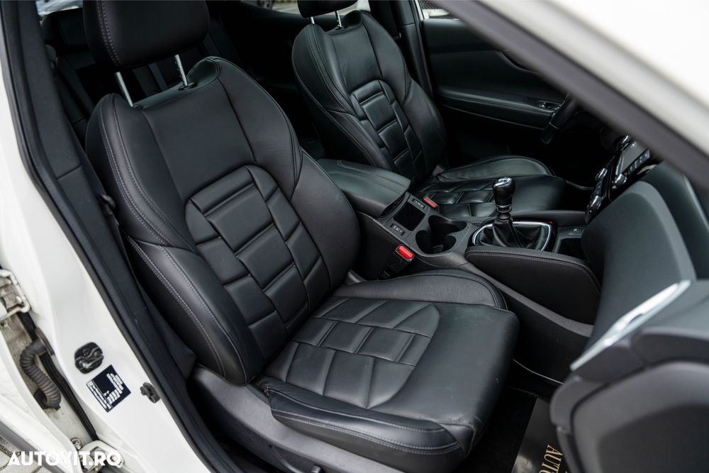 Nissan Qashqai 1.5 DCI TEKNA+ - 8