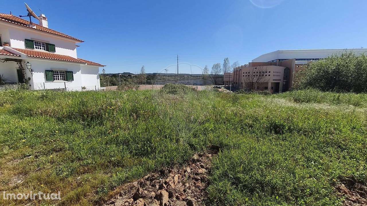 Terreno  para venda - Grande imagem: 2/15