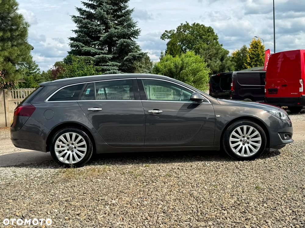 Opel Insignia - 10