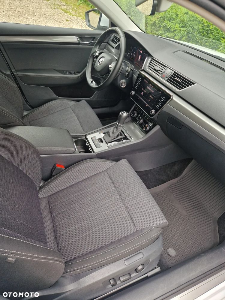 Skoda Superb 2.0 TDI SCR 4x4 Style DSG - 21