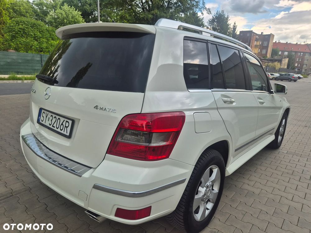 Mercedes-Benz GLK 220 CDI DPF 4Matic BlueEFFICIENCY 7G-TRONIC Edition 1 - 4