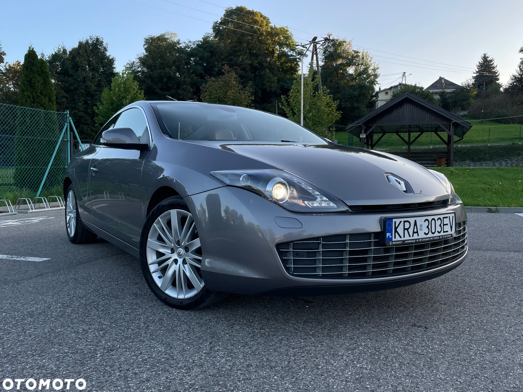 Renault Laguna Coupe dCi 150 FAP - 7