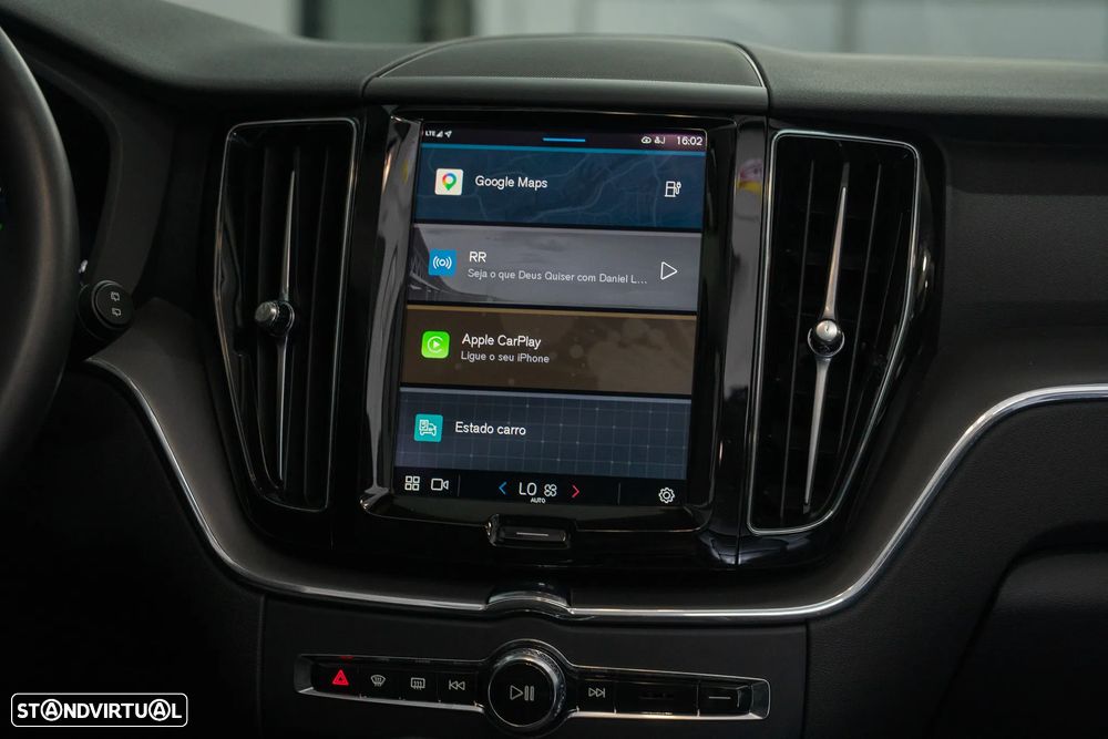 Volvo XC 60 2.0 T6 PHEV Core AWD - 20