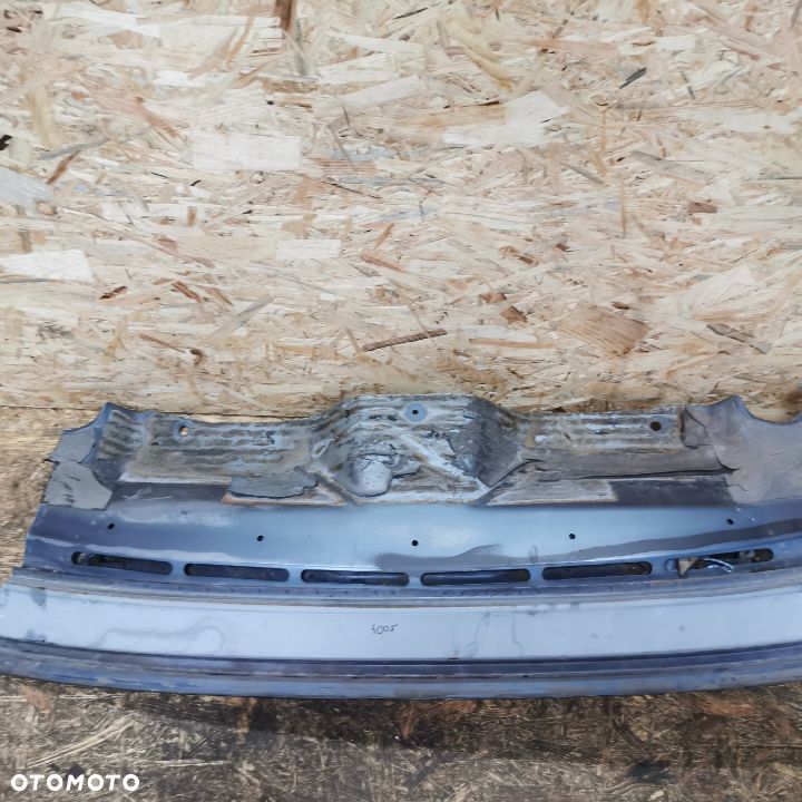 BMW E24 635CSI REKIN PODSZYBIE TYŁ STAN IDEALNY