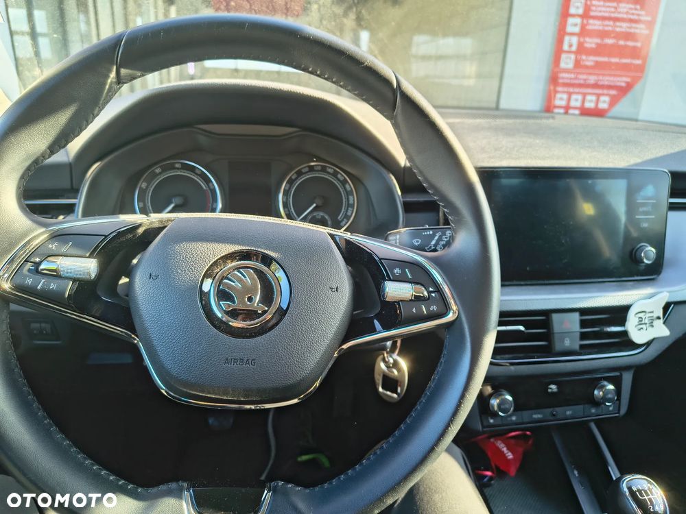 Skoda Kamiq 1.0 TSI Ambition - 4