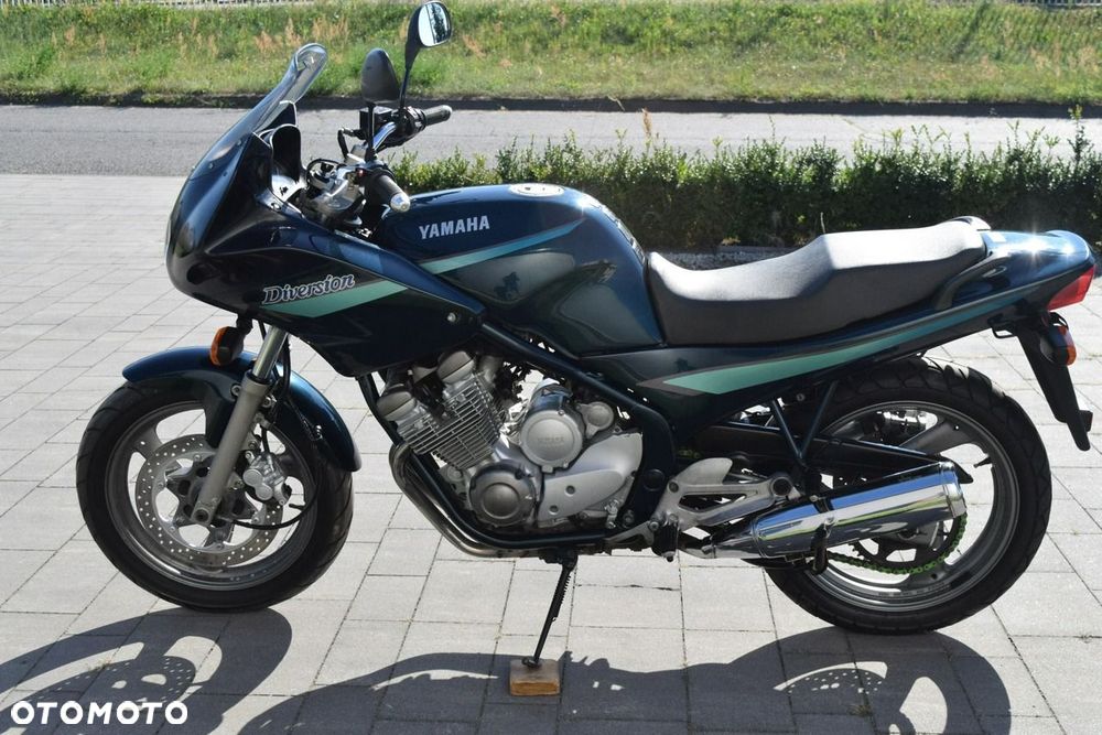 Yamaha XJ - 8