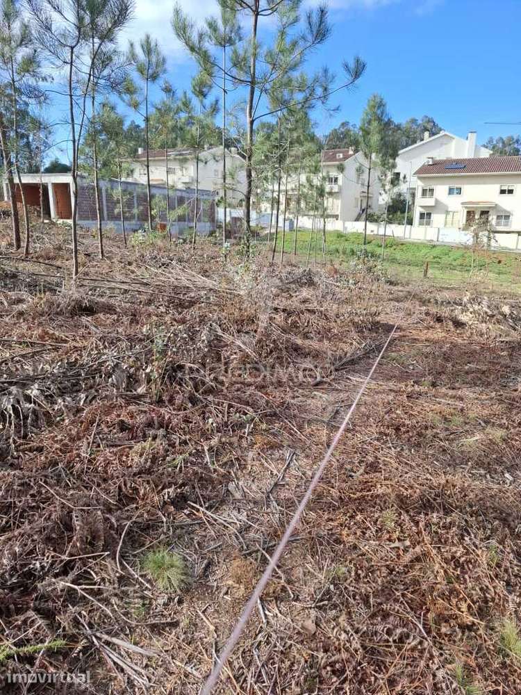 Terreno  para construçao de para Moradia de 4 Frentes - Grande imagem: 2/17