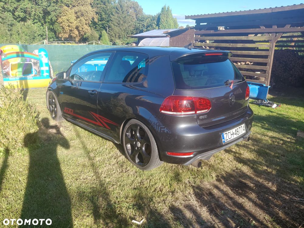 Volkswagen Golf - 5