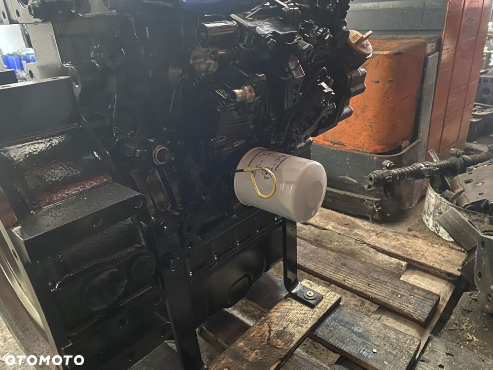 Yanmar 3TNV88 - silnik kompletny - 3