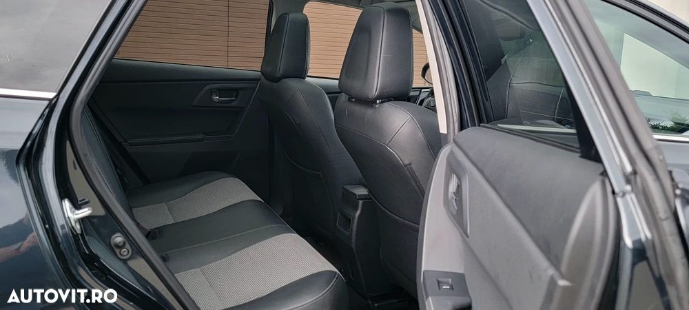 Toyota Auris - 15