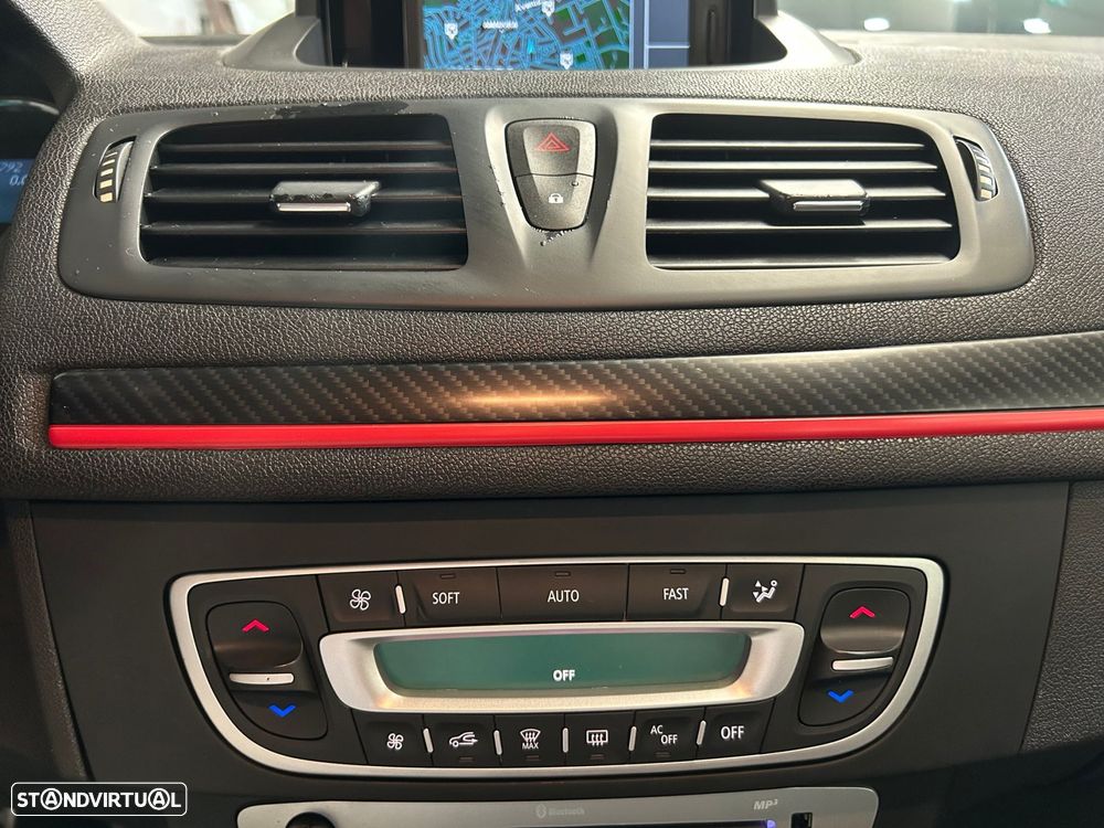 Renault Mégane Sport Tourer 1.5 dCi GT Line SS - 27